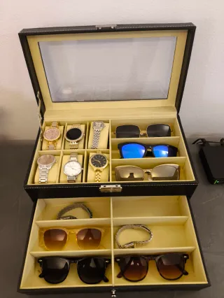 Scatola porta orologi e occhiali
