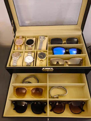 Scatola porta orologi e occhiali