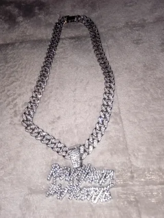 Reloj y cadena cubana diamantes reales