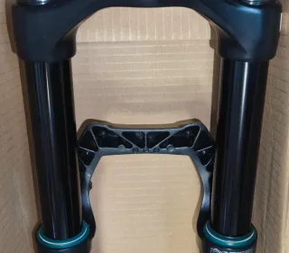 Horquilla E-bike Marzocchi Bomber Z2 29" 140mm