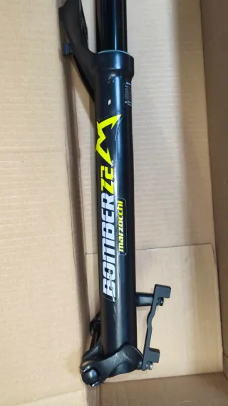 Horquilla E-bike Marzocchi Bomber Z2 29" 140mm