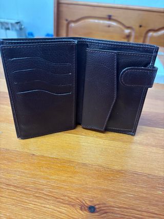 Nuovo portafoglio e portamonete da uomo