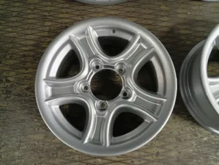 Llantas Suzuki Vitara 2.0 HDI (4 unidades)