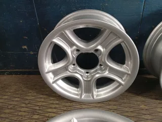 Llantas Suzuki Vitara 2.0 HDI (4 unidades)