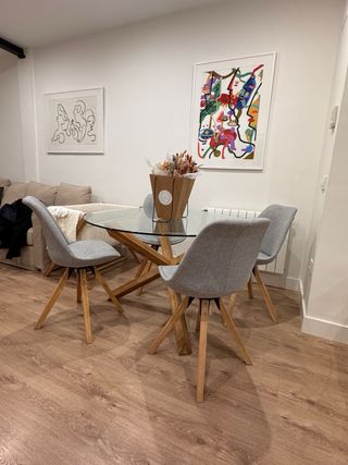 Mesa y 4 Sillas Comedor Cristal