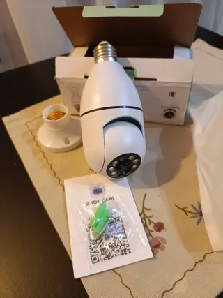 Cámara de Seguridad Tipo Bombilla