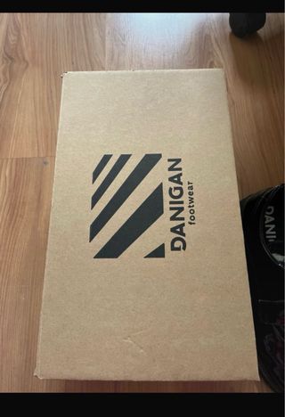 Zapatos charol negros casi nuevos