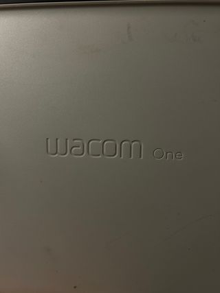 Tableta Gráfica Wacom One (sin cargador) con boli