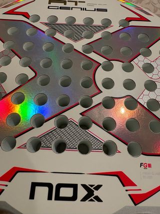 Pala de pádel Nox AT10 Genius 2023