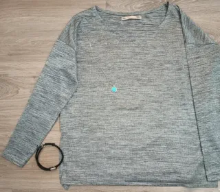Blusa gris mujer