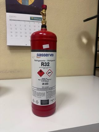 Botella Refrigerante R32 Gasservel 1800g