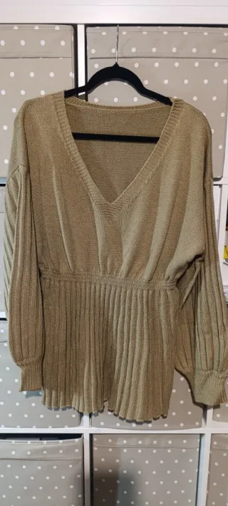 Maglione collo V verde oliva taglia unica