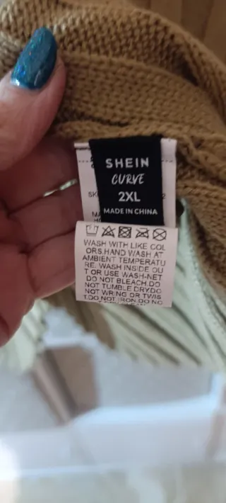 Maglione collo V verde oliva taglia unica