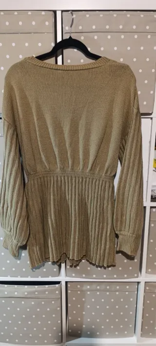 Maglione collo V verde oliva taglia unica