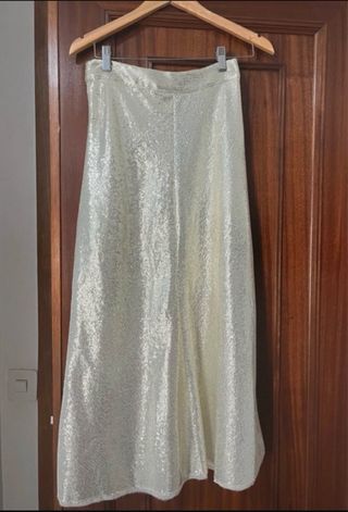 Falda larga de lentejuelas