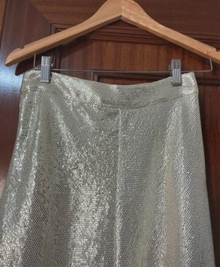 Falda larga de lentejuelas