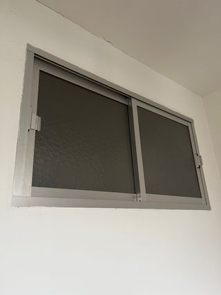 Ventana corredera de aluminio