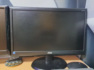 2 Monitores PC 17 Samsung y AOC