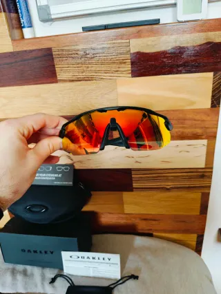 Gafas Oakley Deportivas Rojas