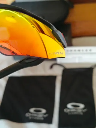 Gafas Oakley Deportivas Rojas