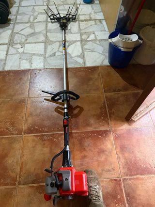 Vareadora de aceitunas Power Ground 4GS-50