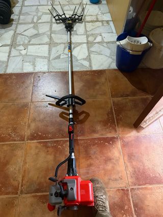 Vareadora de aceitunas Power Ground 4GS-50