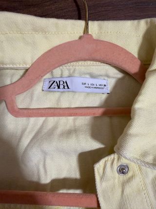 Chaqueta vaquera Zara amarilla talla L
