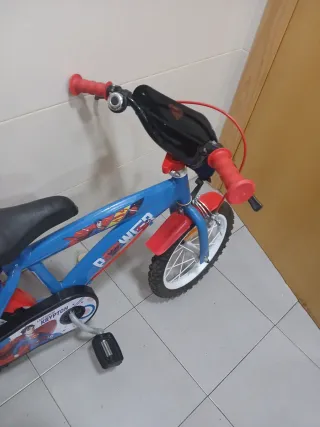 Bicicleta Infantil Superman Azul
