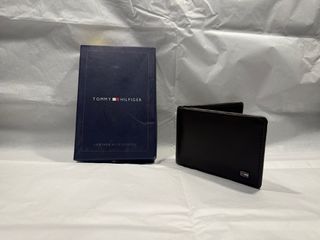 Cartera Tommy Hilfiger Marrón