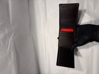 Cartera Tommy Hilfiger Marrón