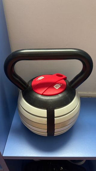 Kettlebell ajustable 40 lb (18 kg)