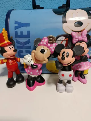 Figuras Mickey y Minnie Mouse y caba.Lote.