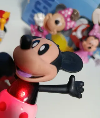 Figuras Mickey y Minnie Mouse y caba.Lote.