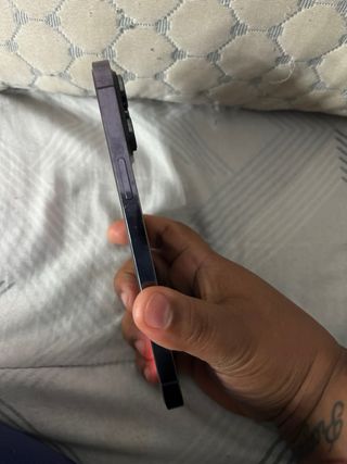 iPhone 14 Pro Max Viola