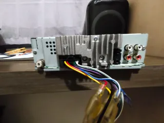 Radiocd/mp3/USB BLUETOOTH Pioneer  DEH-S402BT