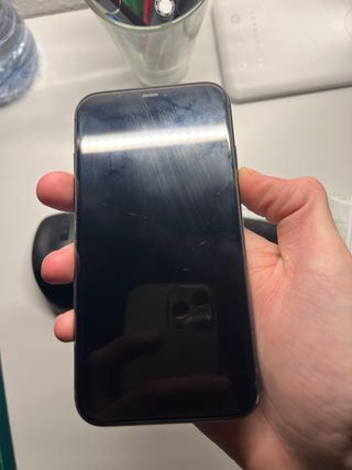 iPhone 11 128GB Negro - Batería 98%