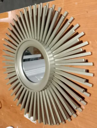 Espejo Sol Decorativo Dorado y Plateado