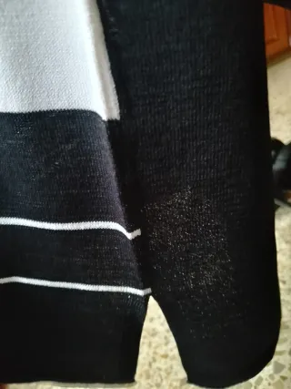 Suéter SALLY Negro y Blanco