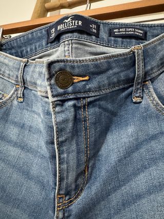 Vaqueros Hollister Mid Rise Super Skinny