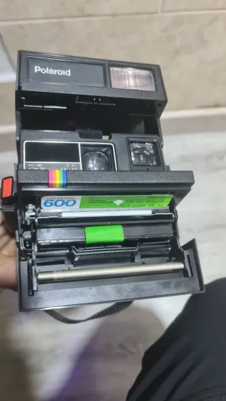 Cámara Polaroid Supercolor 635 CL Negra