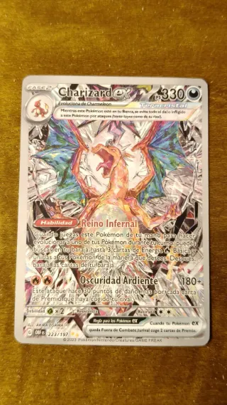 Carta Pokémon Charizard EX Teracristal 223/197