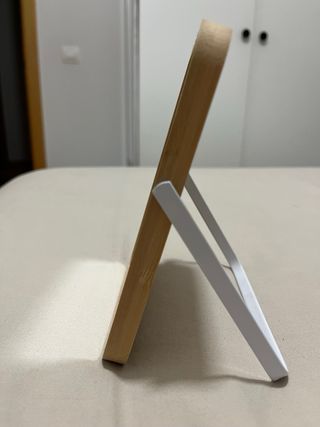 Espejo de mesa de madera