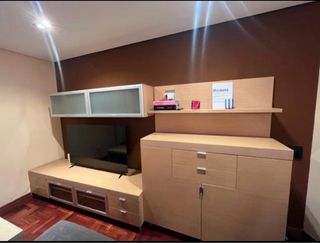 Mueble TV madera y cristal