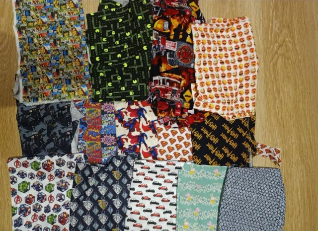 Funda y marcapáginas floral