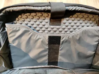 Maletín grande Dell para portátil.