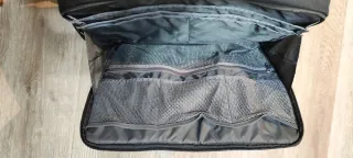 Maletín grande Dell para portátil.