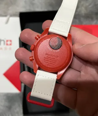Omega x Swatch Mission to Mars Rosso