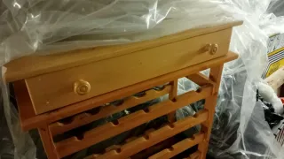 Porta bottiglie in legno