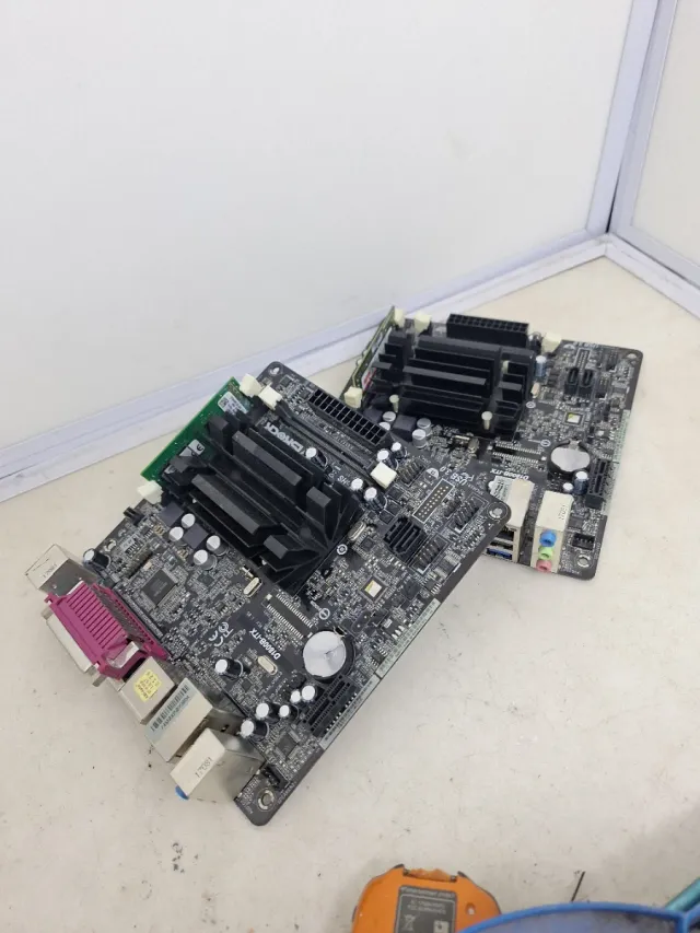 2 Placas Base Ordenador mini