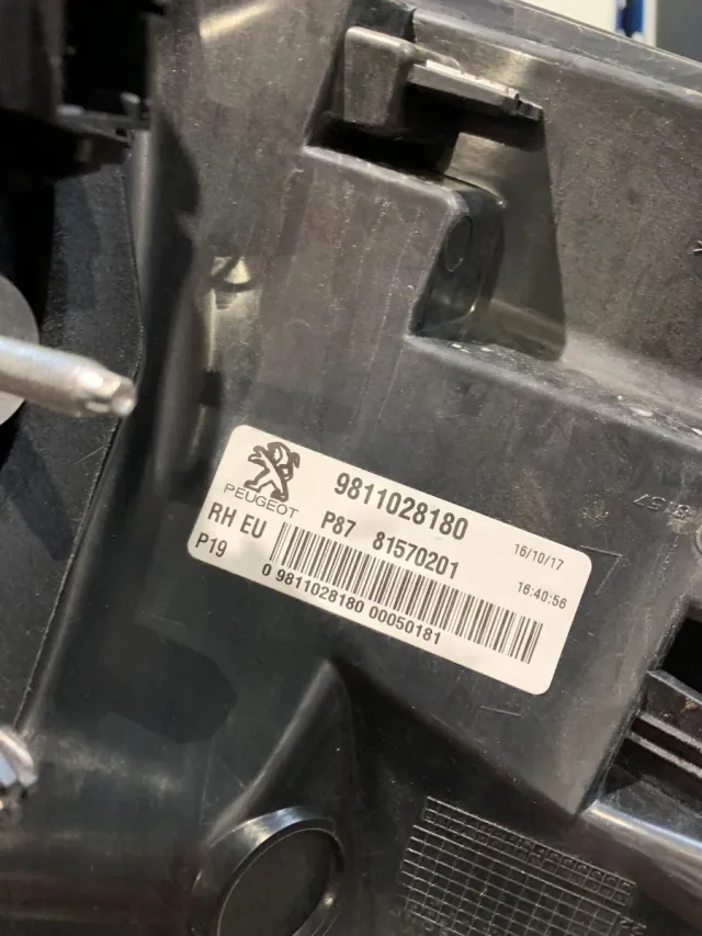 Pilotos LED Peugeot 5008